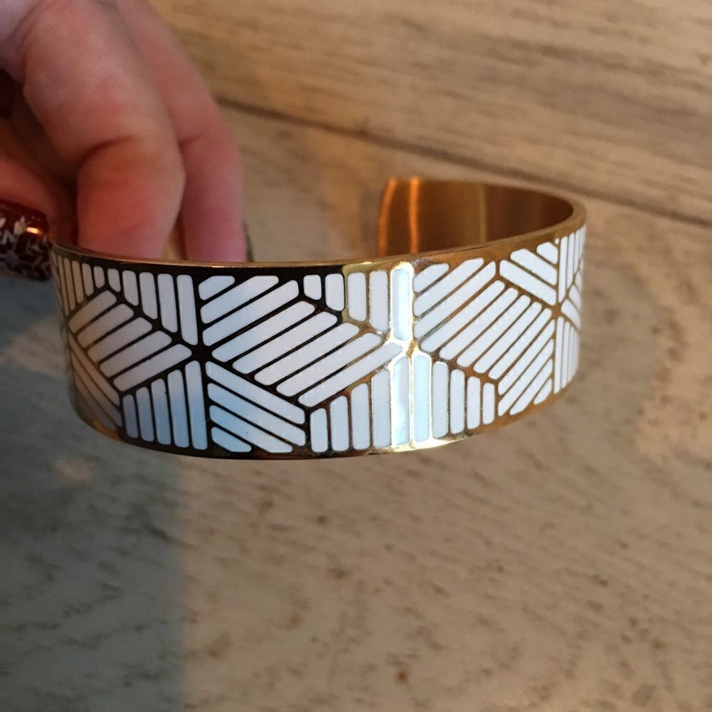 Rustic Cuff of the Month Jan 2018 - Gold Becca